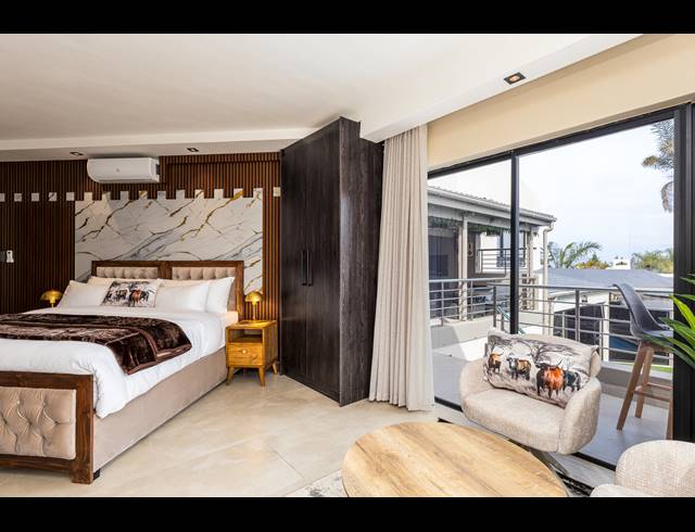 13 BEDROOM FREESTANDING FOR SALE IN PLATTEKLOOF